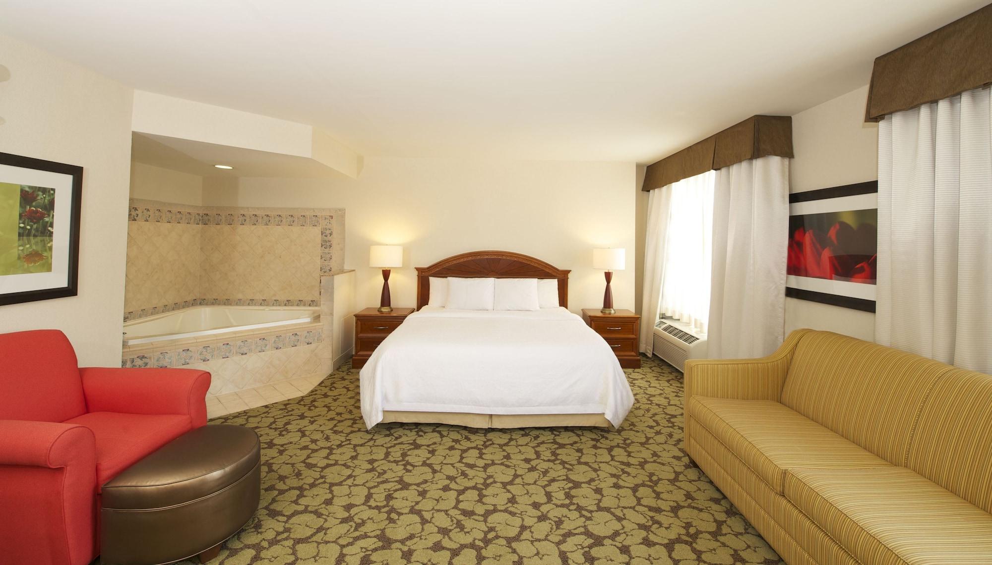 Hilton Garden Inn Virginia Beach Town Center Buitenkant foto