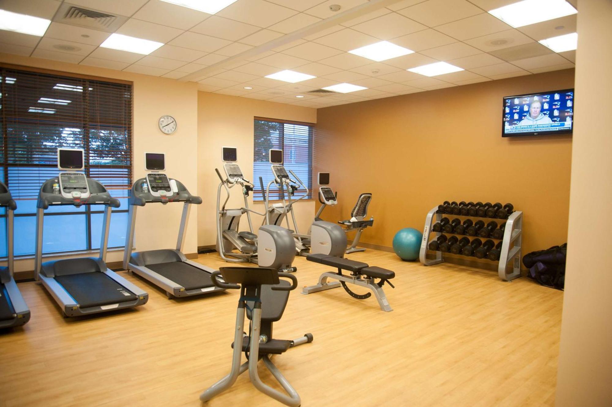 Hilton Garden Inn Virginia Beach Town Center Buitenkant foto