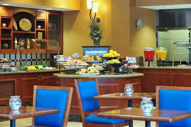 Hilton Garden Inn Virginia Beach Town Center Buitenkant foto